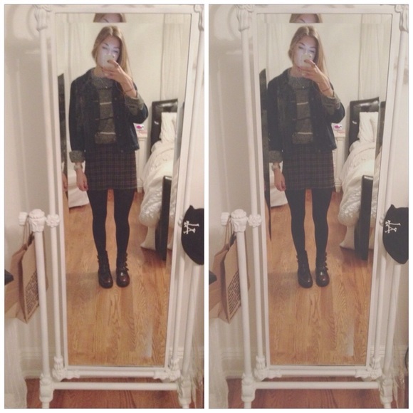 Plaid Bodycon Mini Dress - Picture 2 of 8